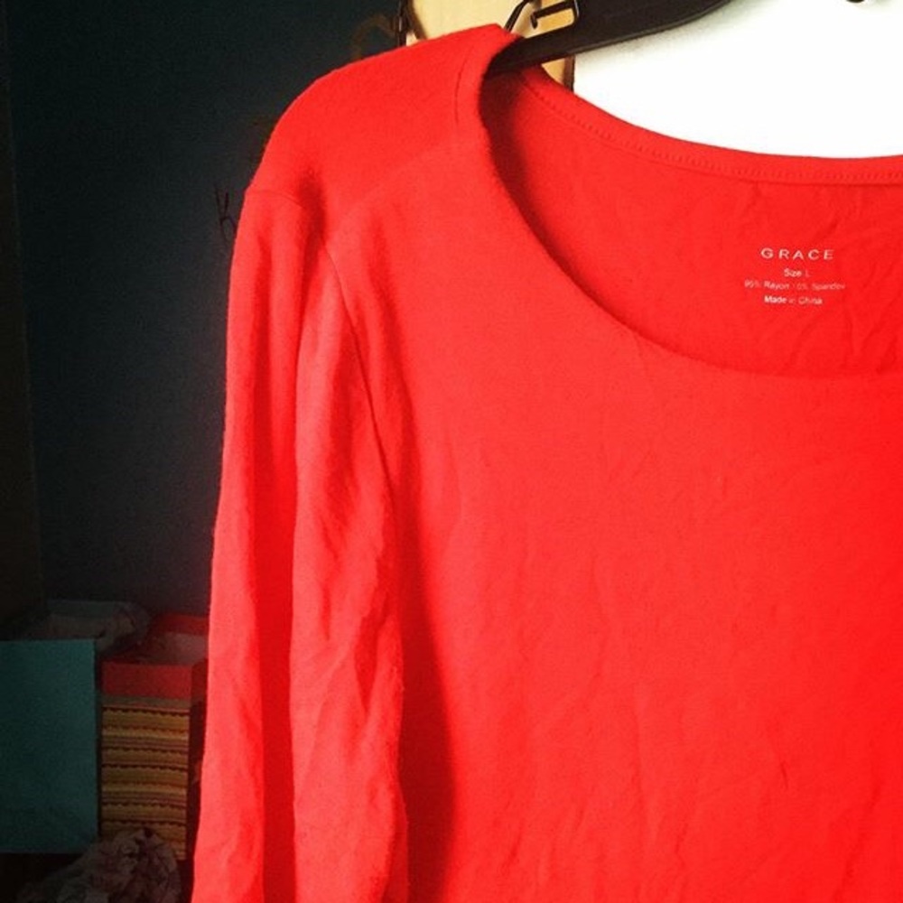 Red three quarter length t shirt
